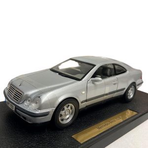 Mercedes-Benz CLK (Zilver) (25 cm) 1/18 Anson
